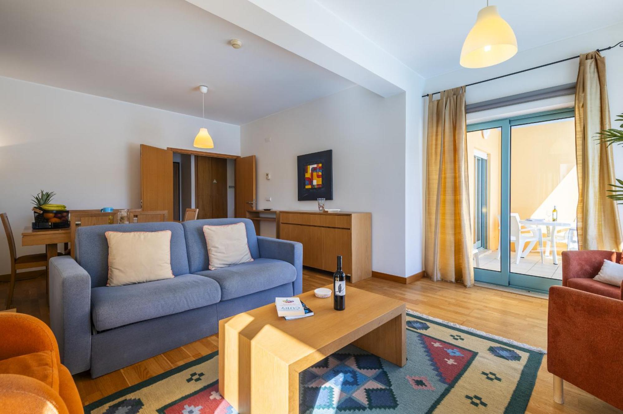 Marina Breeze Apartment With Pool - 900M From The Beach Albufeira Exterior foto